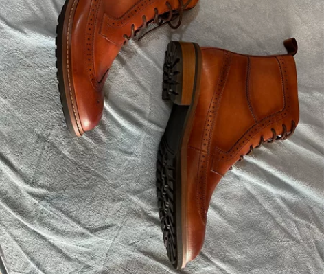 布洛克纯手工头层牛皮好鞋 整张鞋面采用的是...