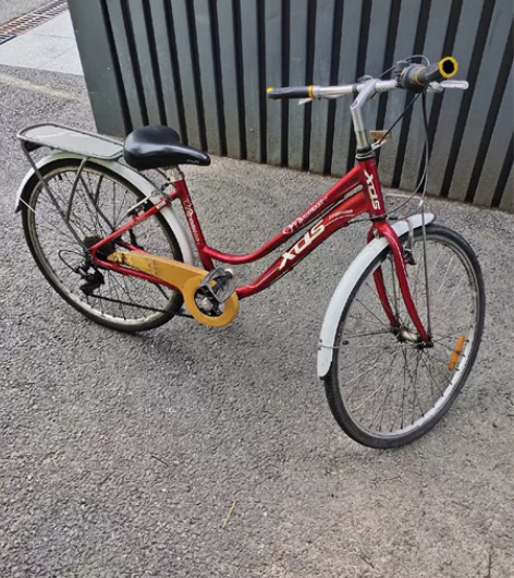 喜德盛自行车，铝架子，变速器坏了，调不了速...