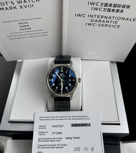 ￥18399 IWC万国飞行员系列IW32...