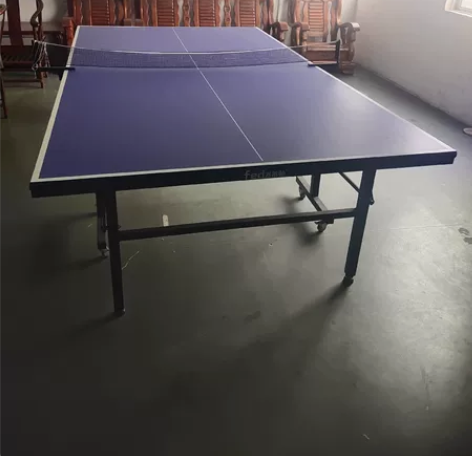 乒乓球桌九成新优惠价处理。 感兴趣的话点“...