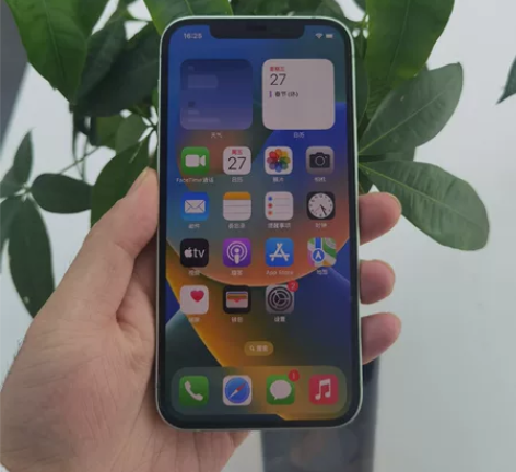 iPhone苹果12国行64g绿色 几乎新...