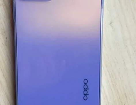 OPPOa96自用，22年八月入手，保护的...