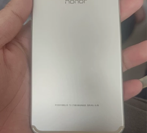 荣耀V10  6加128的，成色，机子全原...