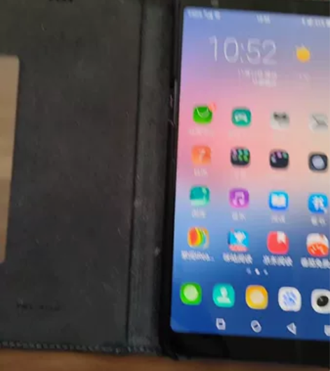 海信A6电纸书，正常手机背面是电子墨水屏，...