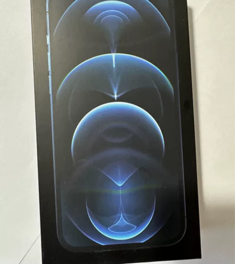 iPhone12pro Max  自己使用...