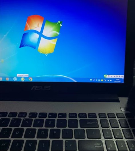 华硕笔记本 用了七八年了现在挺卡的能正常开...