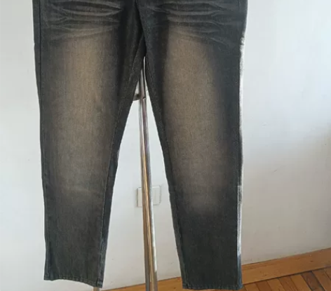 TAGLINE男牛仔裤，黑色，很少穿，修身...