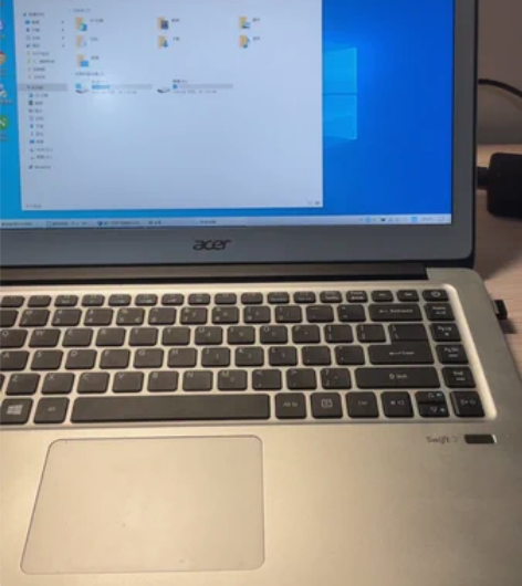 acer 蜂鸟3轻薄本，7代i5，8G内存...