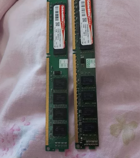 品牌三代DDR3内存条1600，4GX2两...