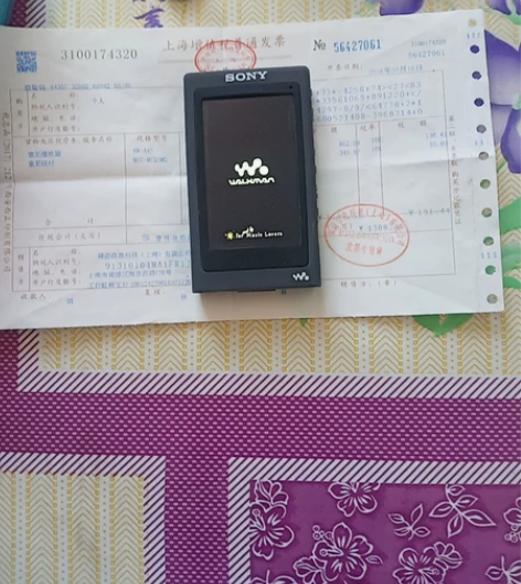 索尼播放器，NW-A45，闲鱼上买的，脑热...