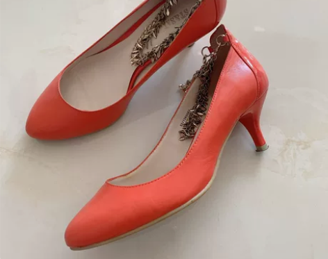 星期六链条链条单鞋真皮女鞋高跟鞋37码 3...