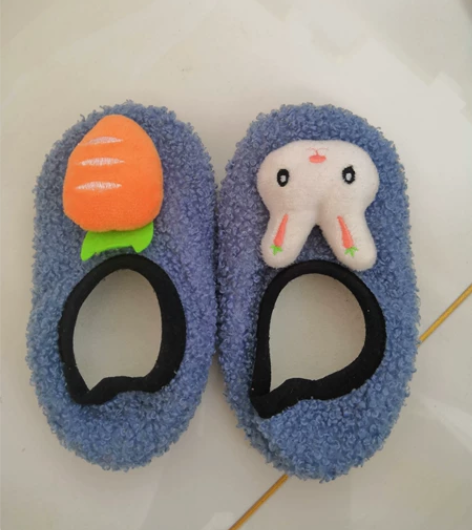 儿童软底鞋 尺寸如图 20包邮 感兴趣的话...