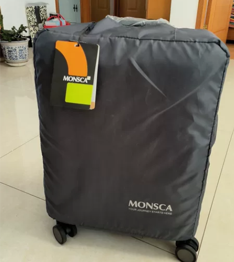 外交官随身拉杆箱20寸 全新 感兴趣的话点...