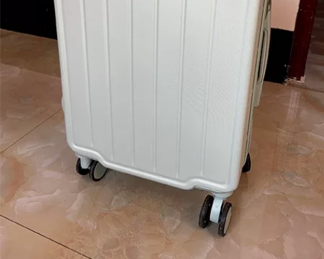 【低价清仓】新款行李箱高颜值拉杆箱学生小清...