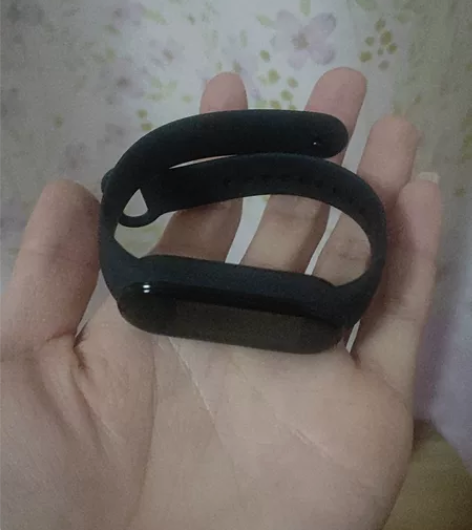 小米手环5,室内户外多种运动模式,全新。第...