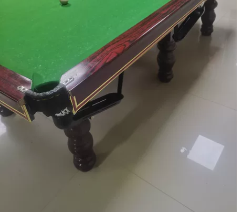因本人经营人手不够，现出售四张台球桌。今年...