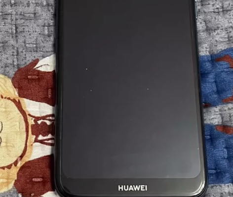 华为畅享9e  3+64G 家人换机闲置的...