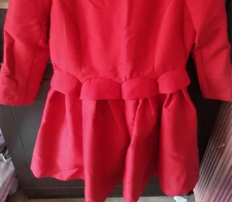 这款花苞裙超级好看，本人比较喜欢红色CCD...