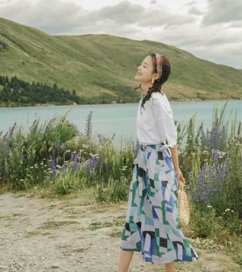 2022年全新茵曼亚麻棉时尚橡筋a摆半身裙...