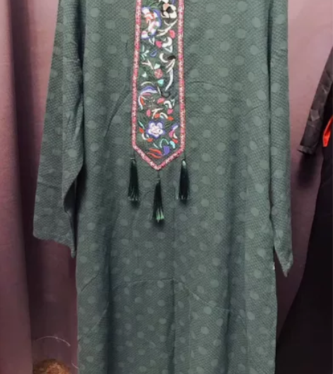 新原创设计民族风刺绣流苏连衣裙女款宽松复古...