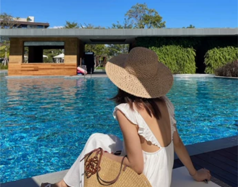 dressholic飞飞袖可爱甜美吊带露背...