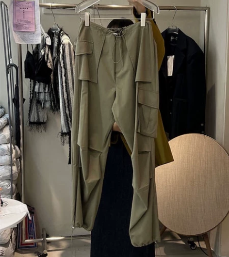 休闲裤女 新款高腰抽绳收腰工装裤大口袋炸街...