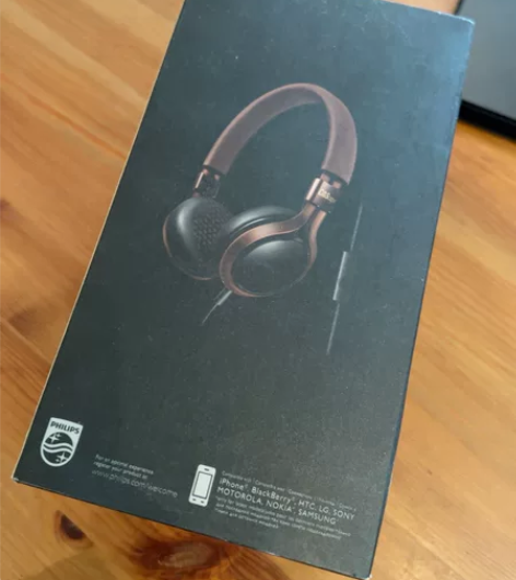 飞利浦 Frames耳机 型号SHL570...