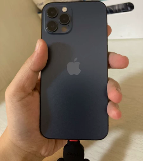 苹果12pro 128g 港版 用腻了io...