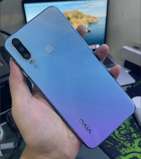 ViVO Y3S 4+128G 二手靓机，...