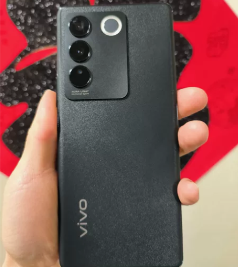 vivo s16 黑色12+256、1月1...