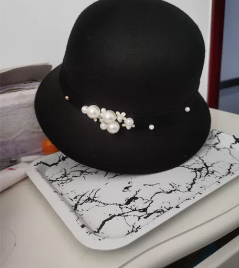 便宜出一个礼帽！识货的来。配大衣超有氛围感...