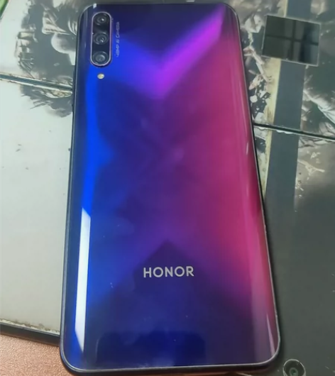 华为荣耀9xpro  个人自用一手，首发没...