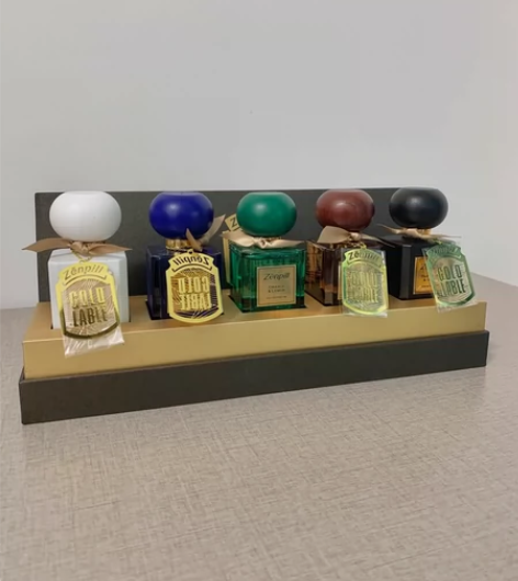 出闲置香水,全新仅试喷过,赞璞 香水50m...