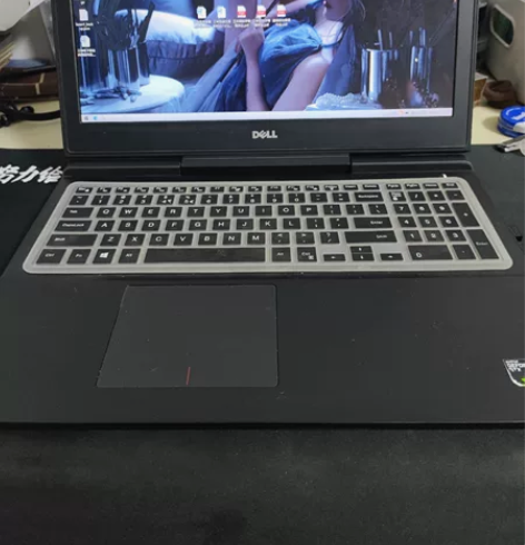15寸dell戴尔Inspiron灵越游匣...
