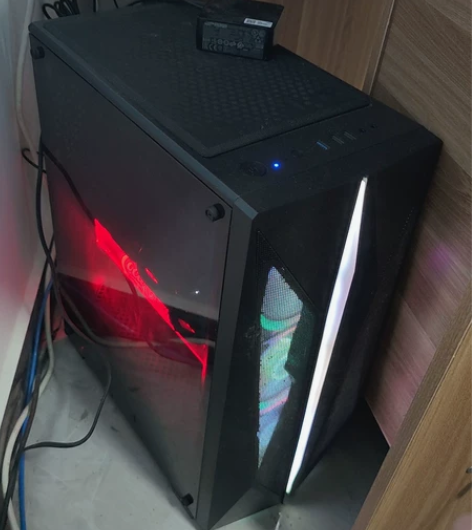 自用台式机全套出售,技嘉B85主板,i5 ...