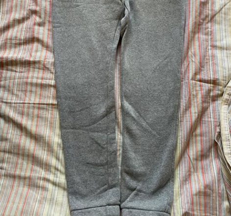 新百伦儿童纯棉运动裤，里面带拉绒的，穿着柔...