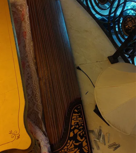 敦煌古筝，宝安中心区自提。 感兴趣的话点“...