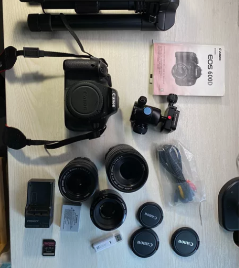 佳能600D+三支镜头,具体包括单反相机机...