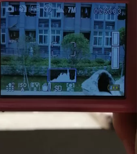 富京正品,五倍光学变焦,多种功能,拍出来的...