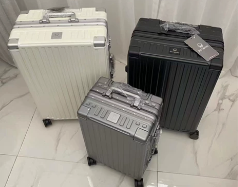 出口日本漫游高级别行李箱铝框拉杆箱男商务登...