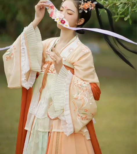 【狂欢价】【华裳九州】走秀款汉尚华莲碧桃天...
