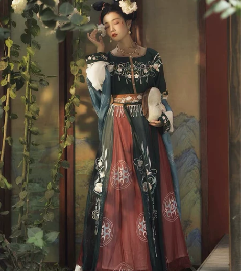 耀春原创汉服女正品花瑶归唐制坦领三件套中国...