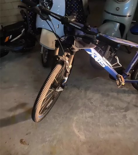 喜德盛 很新 不骑了 便宜卖。 感兴趣的话...