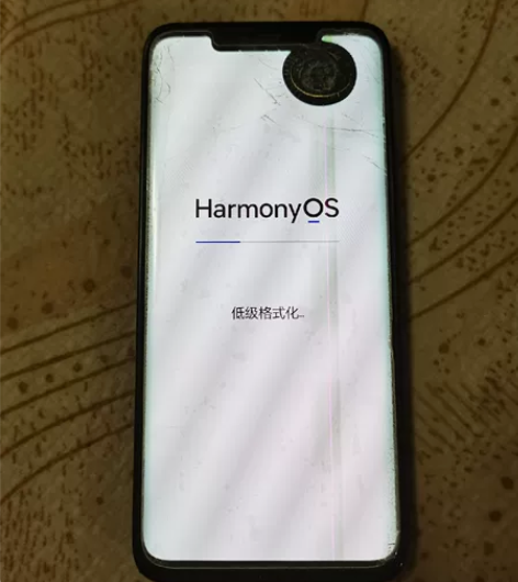 华为mate20pro一手自用机，屏幕摔碎...
