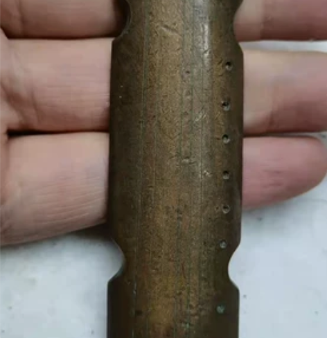 民国琴型镇纸一只 感兴趣的话点“我想要”和...