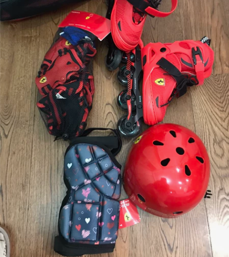 麦斯卡法拉利轮滑鞋 孩子试玩了两次没兴趣，...