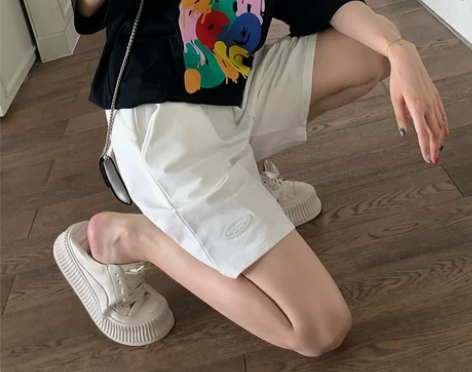 李小璐高腰短款白色直筒休闲短裤女夏宽松松紧...