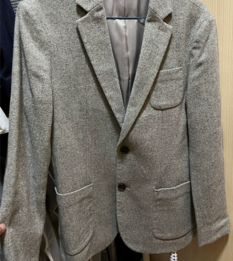 杰克琼斯呢子西装外套 感兴趣的话点“我想要...