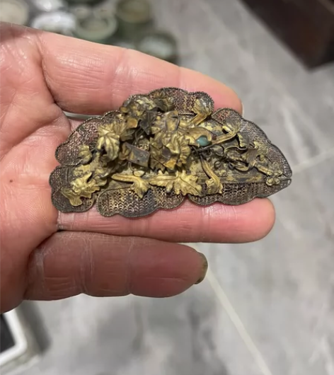 清代鎏金发簪，工艺漂亮，，品相如图所示，包...