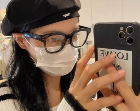 黑色贝雷帽12快速 要的拍 感兴趣的话点“...